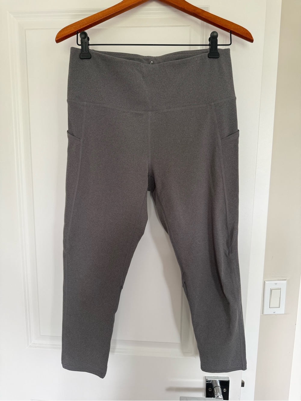 Head Gray Capri leggings with Side Pockets